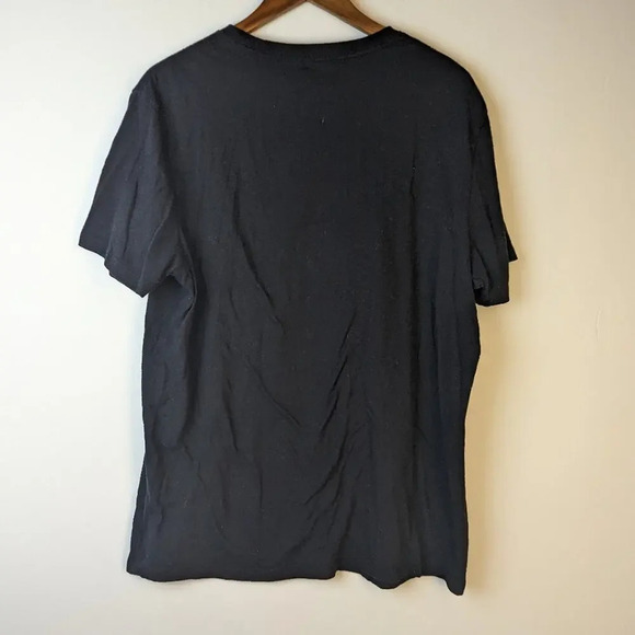 Old Navy Chill Tee Shirt - XL - Picture 3 of 3